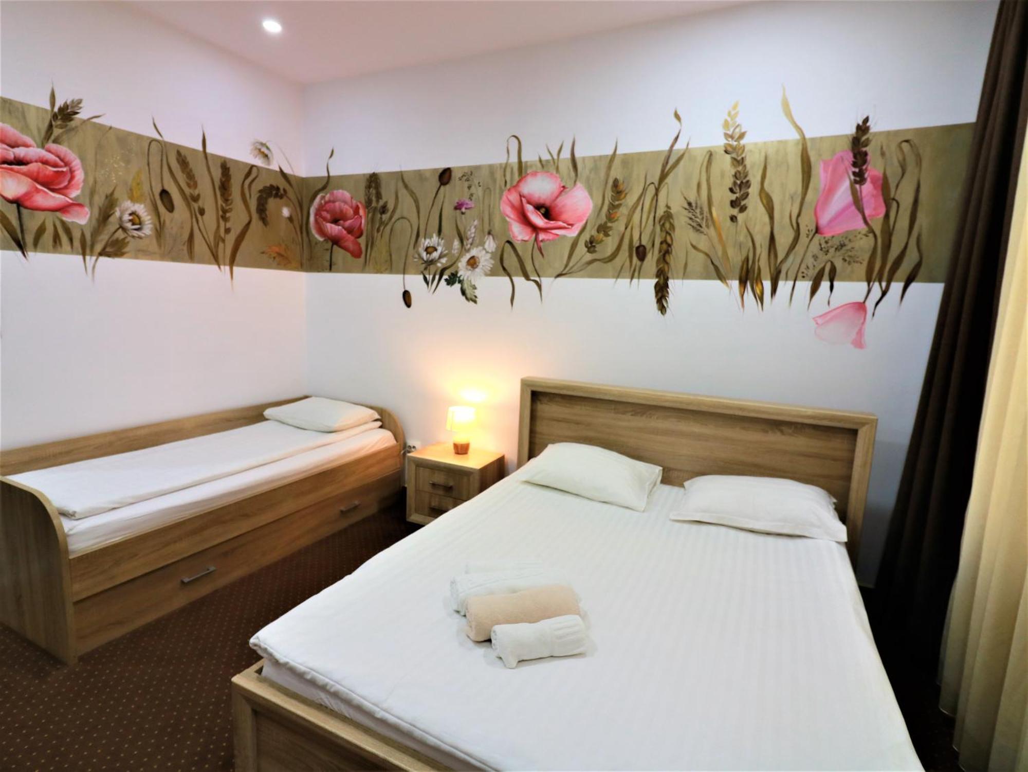 Flowers House סיביו מראה חיצוני תמונה