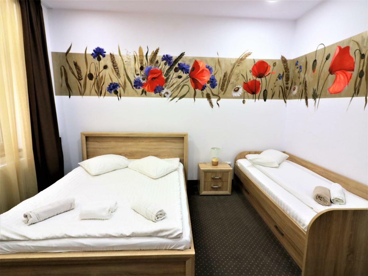 Flowers House סיביו מראה חיצוני תמונה