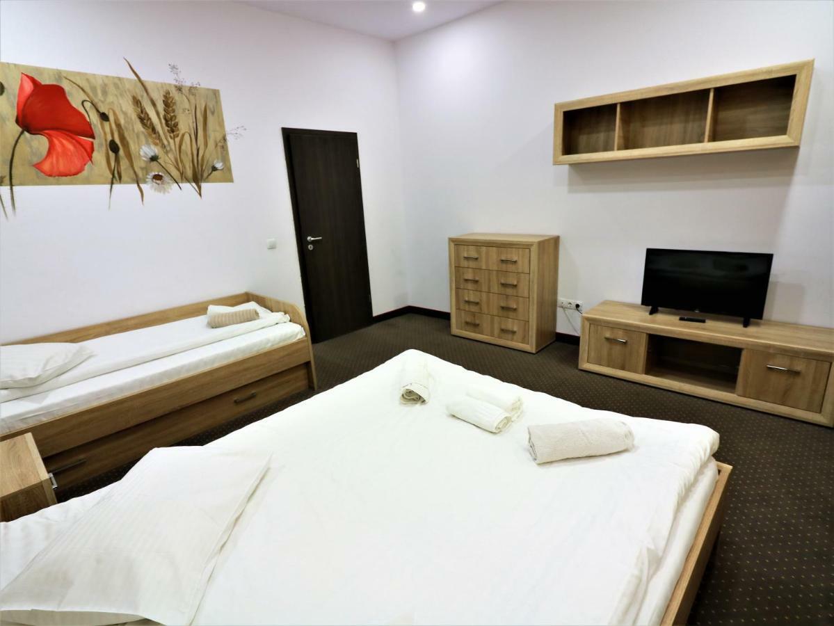 Flowers House סיביו מראה חיצוני תמונה
